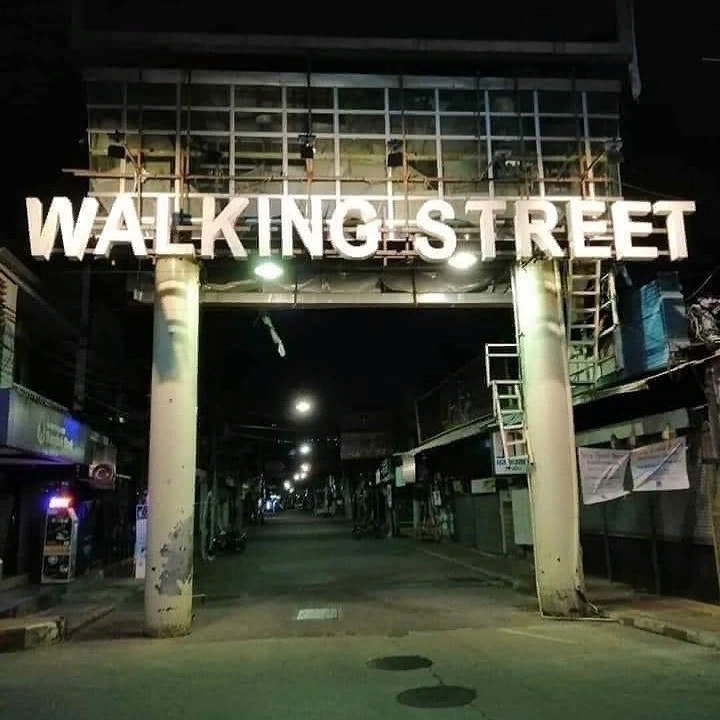 WALKING STREET